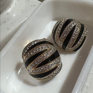 Jacobson’s Chic Black and Silver Swirl Earrings